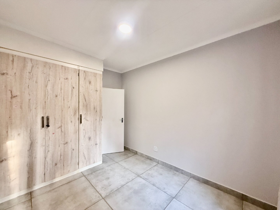 To Let 3 Bedroom Property for Rent in Melodie North West